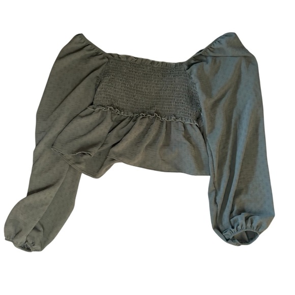 Altar’d State Smocked Puff Sleeve Peplum Top Green Size Medium - Picture 2 of 8